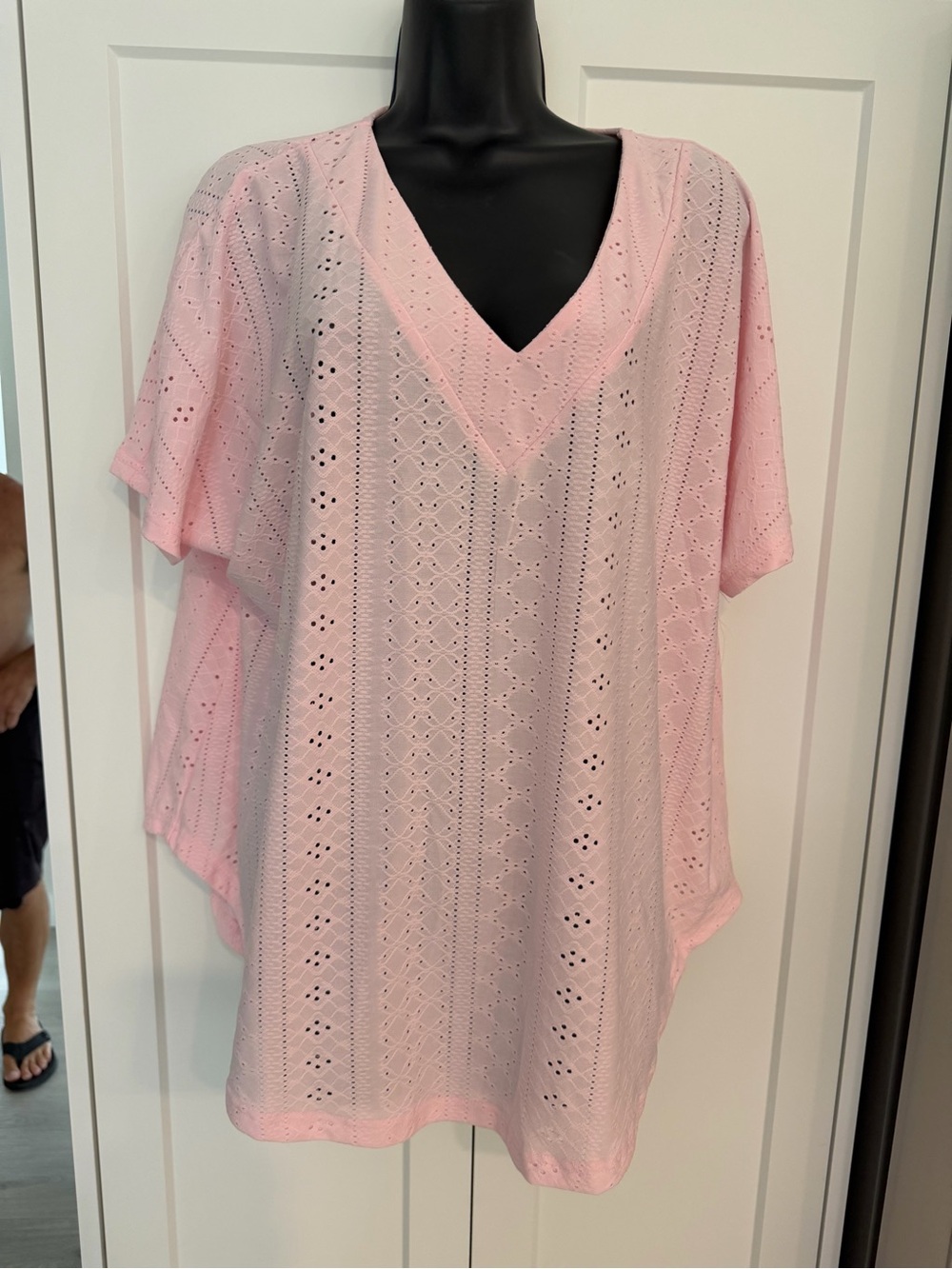 ladies 3X Light Pink Eyelet V-Neck Women's Top